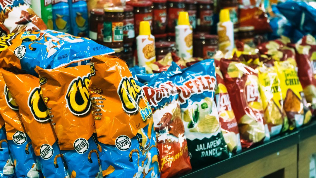 What Is Snackable Content? The Complete Guide to Growing Your Business, Promoting Your Book, and Building Your Creator Brand in 2026